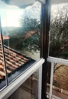 Guarda-corpo com fechamento 