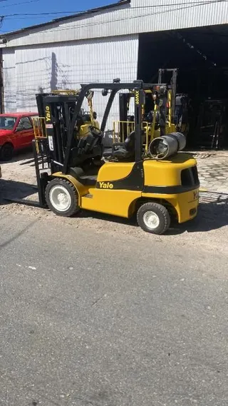 Yale ano 2019 capacidade 3 toneladas