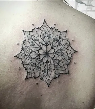 Mendel Graves Tattoo & Piercing, foto 6