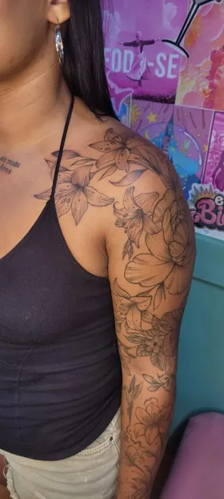 Tati Laukaz Especialista em Tatuagens Femininas desde 2009, foto 7