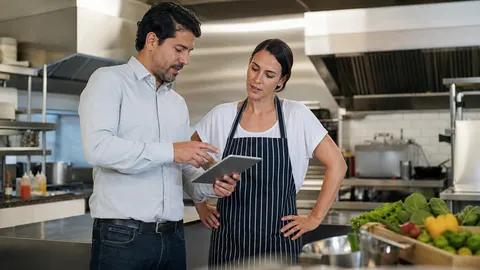 Guia rápido de consultoria para restaurantes e bares em Guarujá