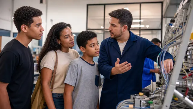 Escola Técnica em Santa Mariana: Guia Completo