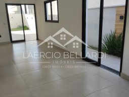 Foto Casa de Condomínio de 3 quartos, 135m² no bairro Parque Residencial Maria Elmira, em Caçapava