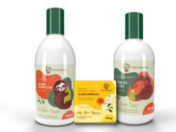 Foto Kit Banho Infantil Hipoalergênico Shampoo 300ml Condicionador 240ml Sabonete Vegetal em Barra 100g Flores Amarelas